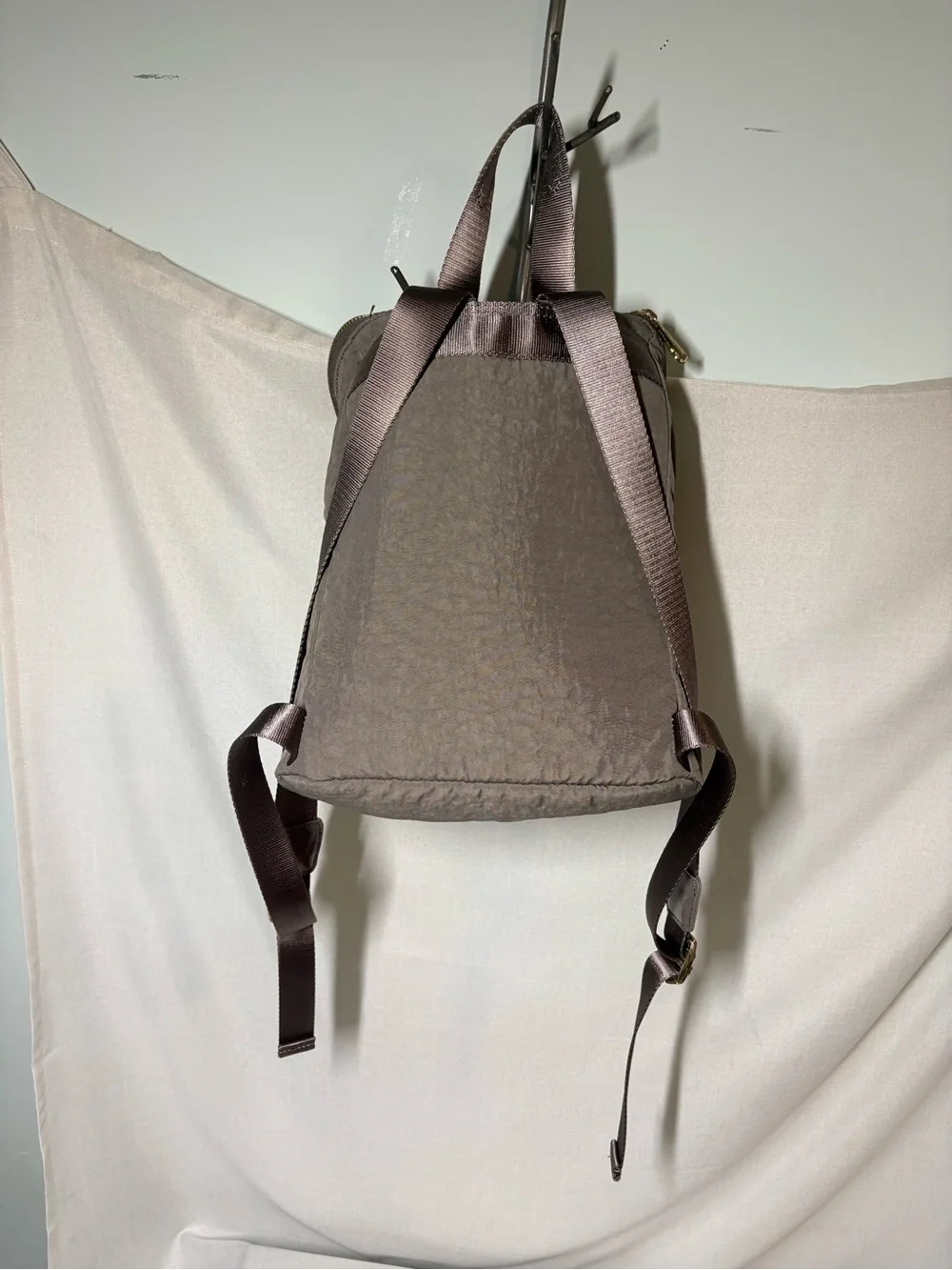 Kipling compact taupe